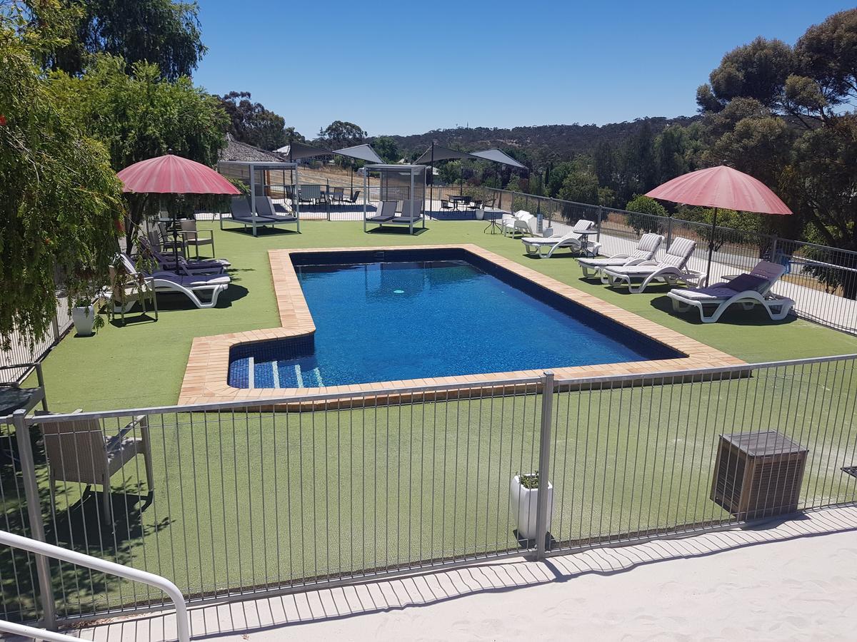 Clare Valley Motel Kültér fotó